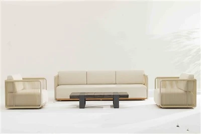 Luftig vevd terrassesofa