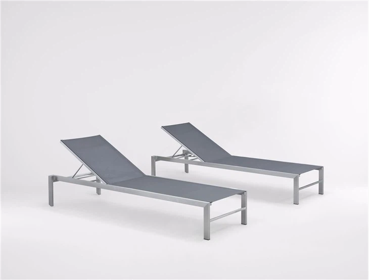 Solseng i hage i aluminium